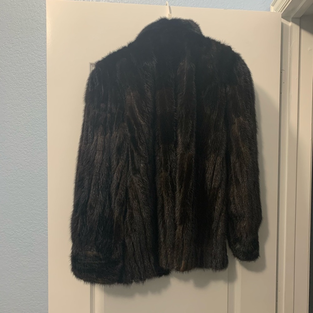 Genuine Ranch Mink Jacket - Picture 2 of 3